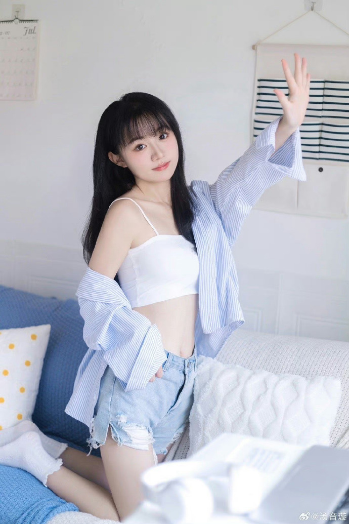 曲婉婷患癌消息震惊娱乐圈，消失已久的她再次成为焦点